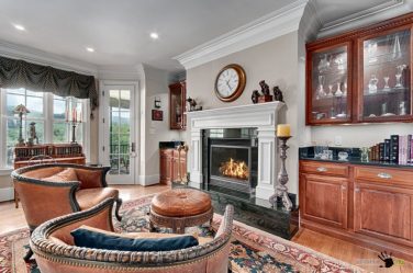 Πώς είναι εγκατεστημένα τα Classic Living Rooms: Συμβουλές σχεδιασμού (205+ φωτογραφίες)