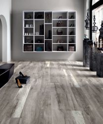 Laminate στο εσωτερικό στο πάτωμα, τοίχο, οροφή - 100+ Φωτογραφίες, χρήσιμες συμβουλές και δεσμευτικές συστάσεις