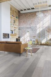 Laminate στο εσωτερικό στο πάτωμα, τοίχο, οροφή - 100+ Φωτογραφίες, χρήσιμες συμβουλές και δεσμευτικές συστάσεις