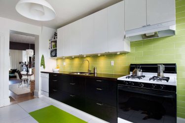 Nuova tendenza nel mondo della cucina - Cucina nera nell'interno (oltre 220 combinazioni di foto nel design)