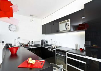 Nuova tendenza nel mondo della cucina - Cucina nera nell'interno (oltre 220 combinazioni di foto nel design)