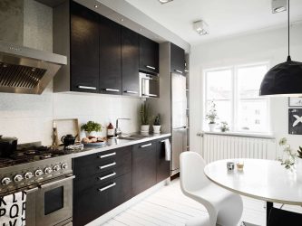 Nuova tendenza nel mondo della cucina - Cucina nera nell'interno (oltre 220 combinazioni di foto nel design)