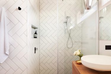 Opzioni di finitura per la tessera del bagno (più di 175 foto). Crea un design che verrà ricordato